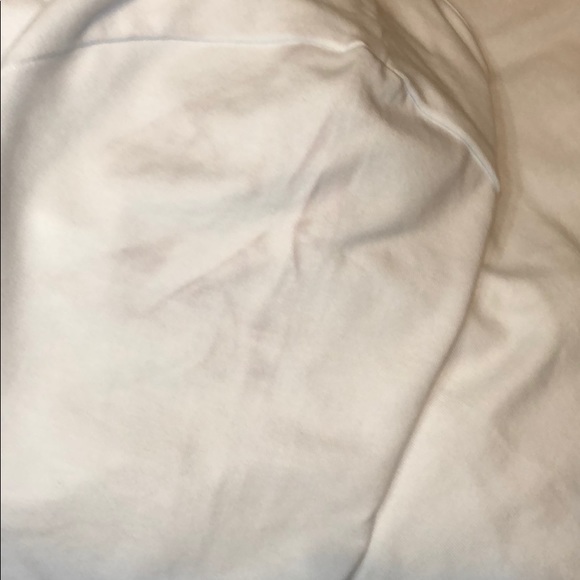 Meet your Posher, Alexis - Picture 2 of 6